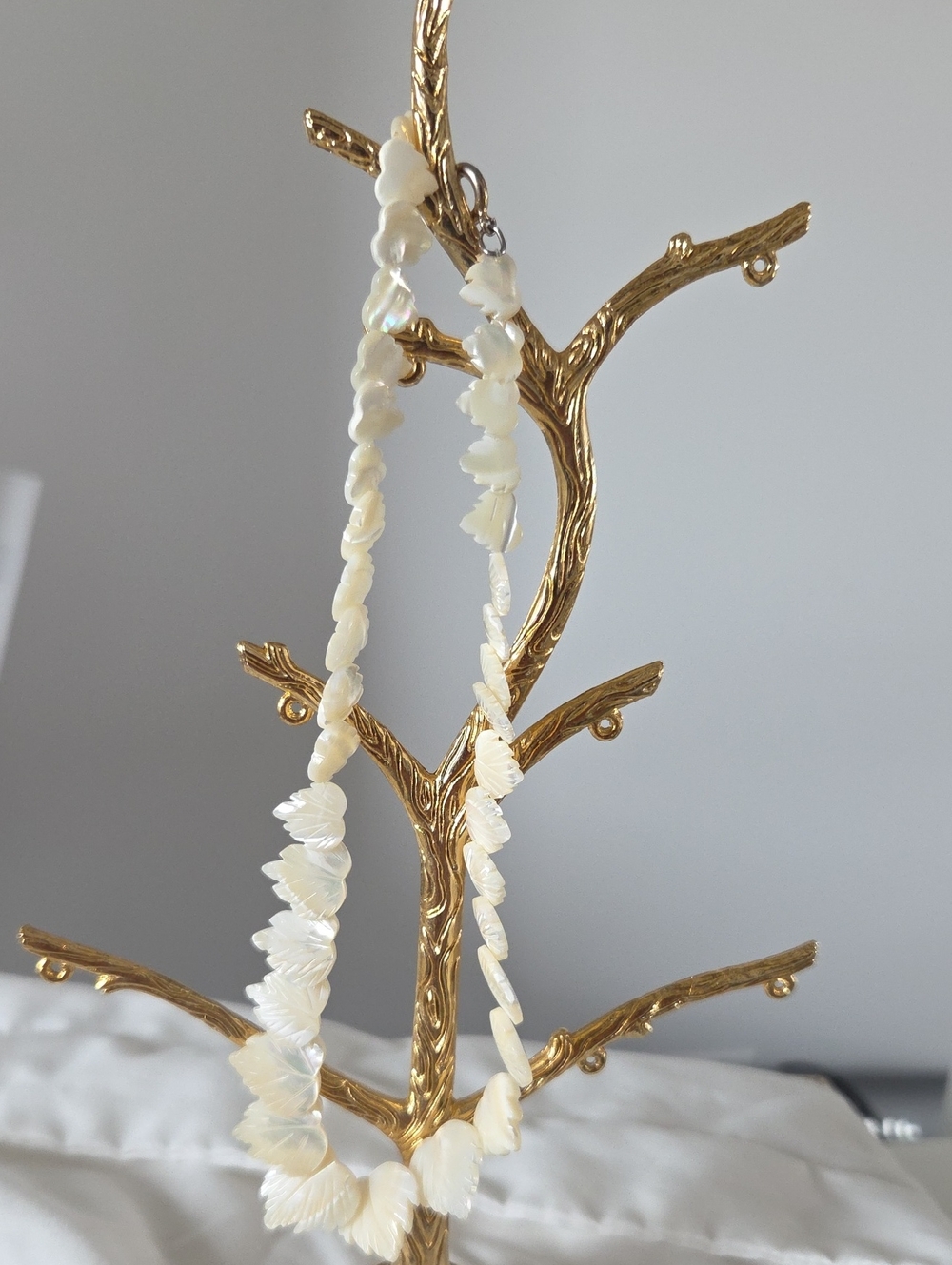 Pearl White Shell Bead Necklace - Home Accents